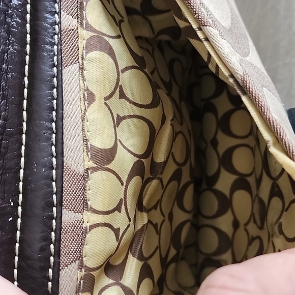 Coach Kristi Siganature Ott Hobo Bag Tan and Black Shoulder Bag - Picture 8 of 16